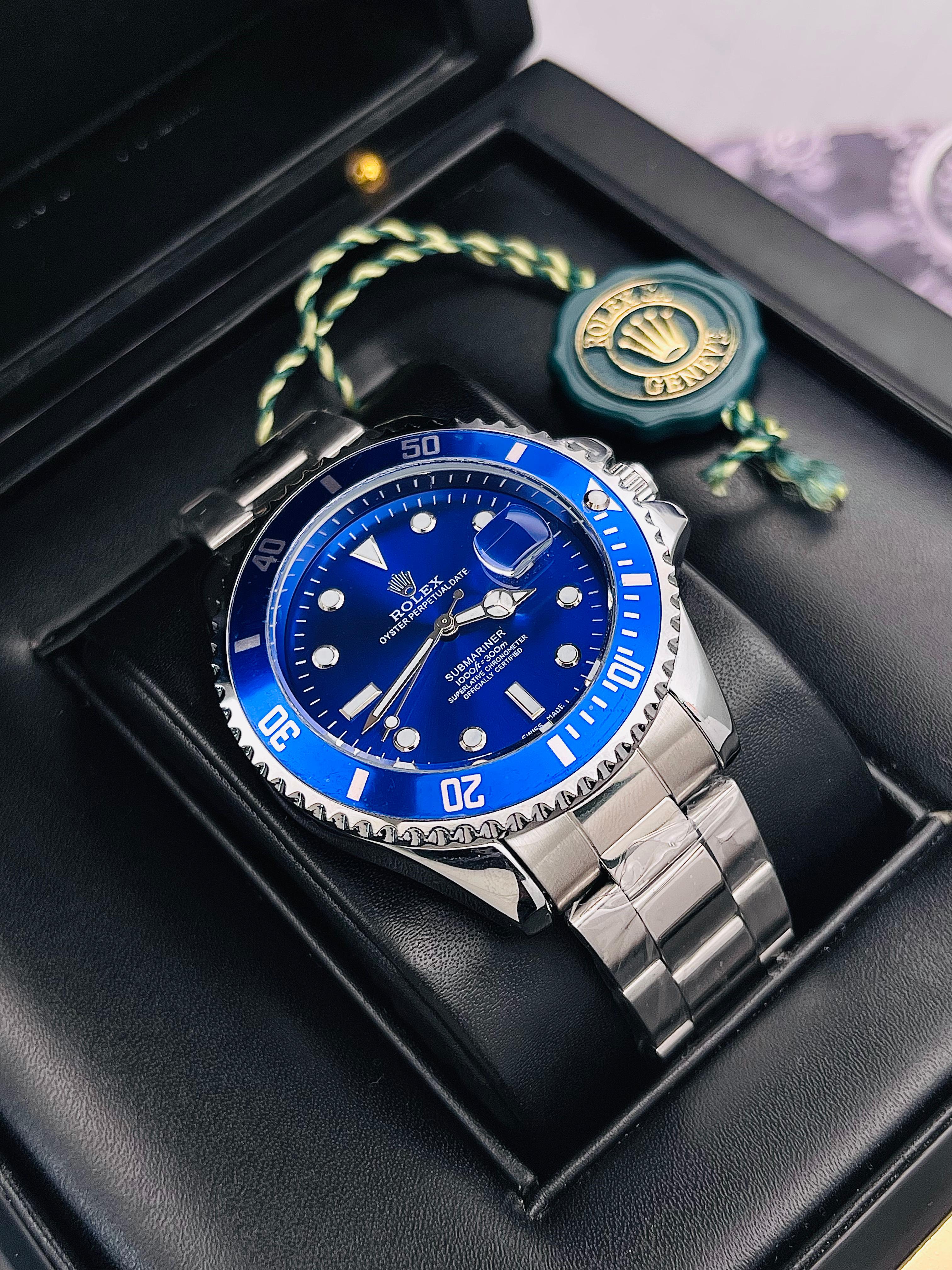 ROLEX SUBMARINER